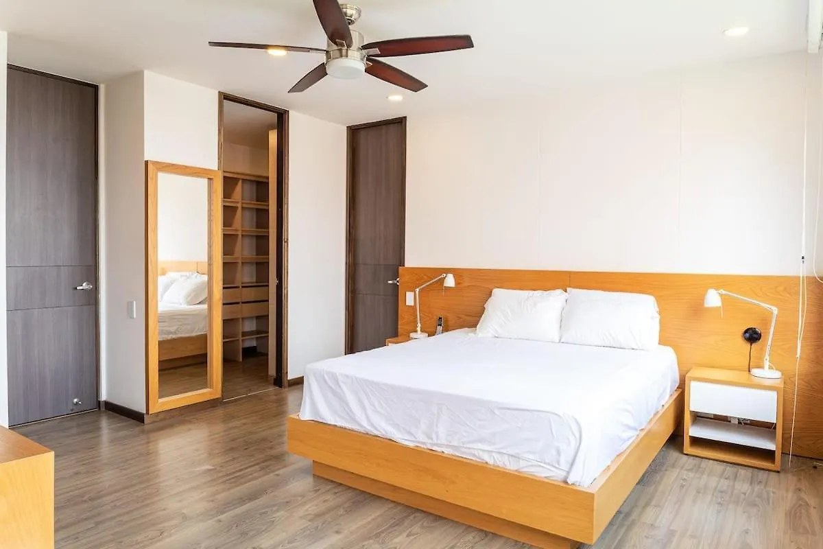 Dos Maderos Poblado Medellin 1 Month Minimum Stay