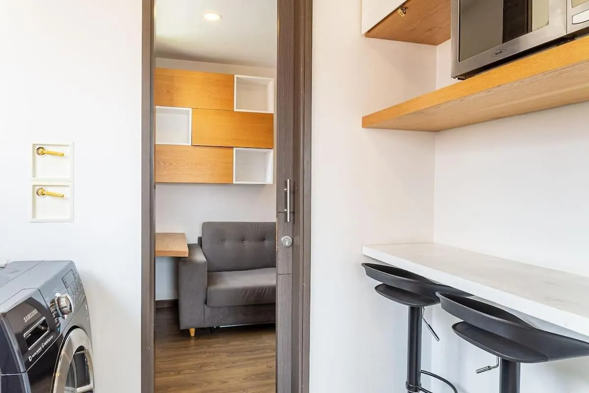 Апартаменты Dos Maderos Poblado Medellin 1 Month Minimum Stay