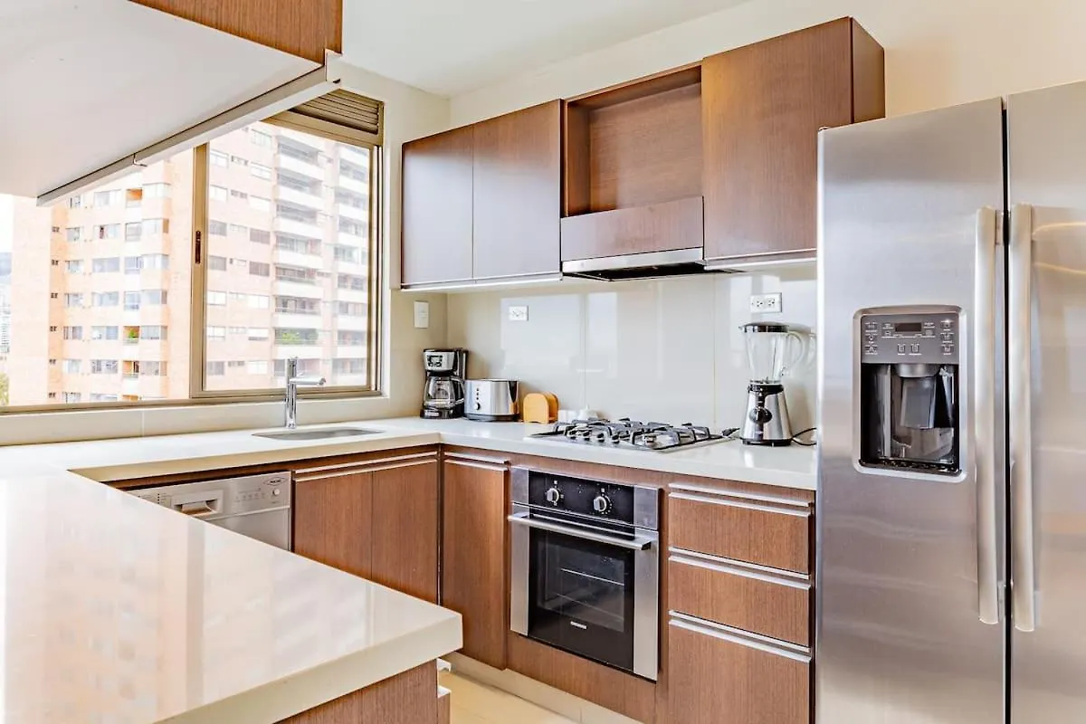 Dos Maderos Poblado Medellin 1 Month Minimum Stay 0*,  Колумбия